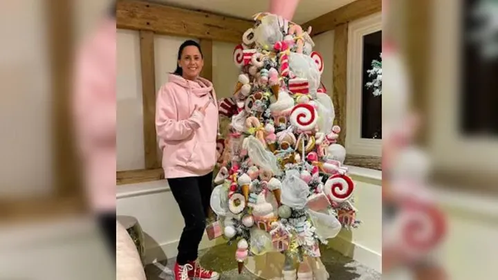 Tienes que ver cómo celebran la Navidad estos 29 famosos: ¡no te lo vas a creer!