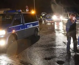 Um ihre eigenen Kinder zu töten raste diese Mutter in einen See