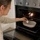 Ecco perché ormai tutti usano le pastiglie per lavastoviglie nel forno: i risultati parlano da soli