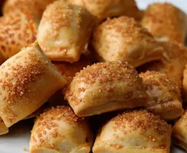 So hast du bestimmt noch nie gebacken: Mini-Apfelküchlein aus der Eiswürfelform!