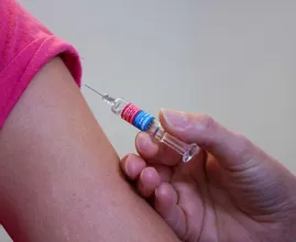 Steeds meer gevallen van meningokokken: dit zijn de symptomen