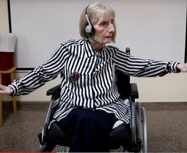 Prima ballerina met Alzheimer herinnert zich dans wanneer ze muziek van Het Zwanenmeer hoort