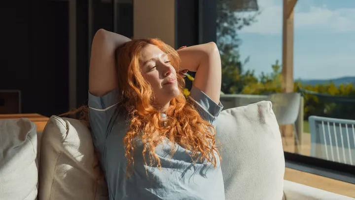 Waarom zonlicht door het raam je geen vitamine D oplevert