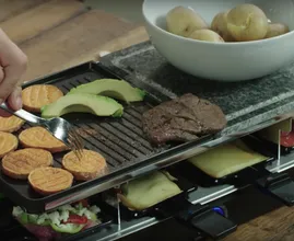 Tagelang Essengerüche im Haus? Nein danke! So bekommst du die fettige Luft aus deinem Wohnzimmer!