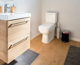 How many times a day should you pee?
