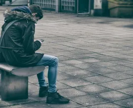 Veel meer digitaal gepest doordat kinderen niet naar school konden