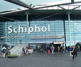 200.000 vakanties in gevaar door naderende staking op Schiphol