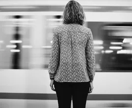Vader herenigd met dochter nadat hij haar 20 jaar geleden kwijtraakte in de trein