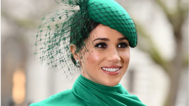 Así se veía Meghan Markle con cabello castaño rojizo.