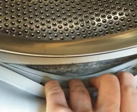 Stinkt deine Kleidung manchmal nach dem Waschen? Simple Lösung, aber keiner scheint es zu wissen!