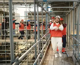 Kritiek op WK-reclame Jumbo met feestende bouwvakkkers