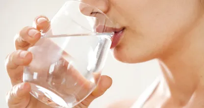 Hieraan herken je het verschil tussen honger en dorst