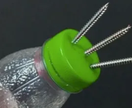 Faites-vous usage de bouteilles en plastique chez vous ? Vous ne devinerez jamais ce que vous pouvez faire avec !