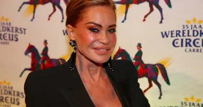 Volgers Connie Witteman ondersteboven van bikinikiekje op Instagram