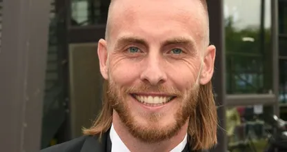 Het verhaal achter het bijzondere kapsel van Nathan Rutjes