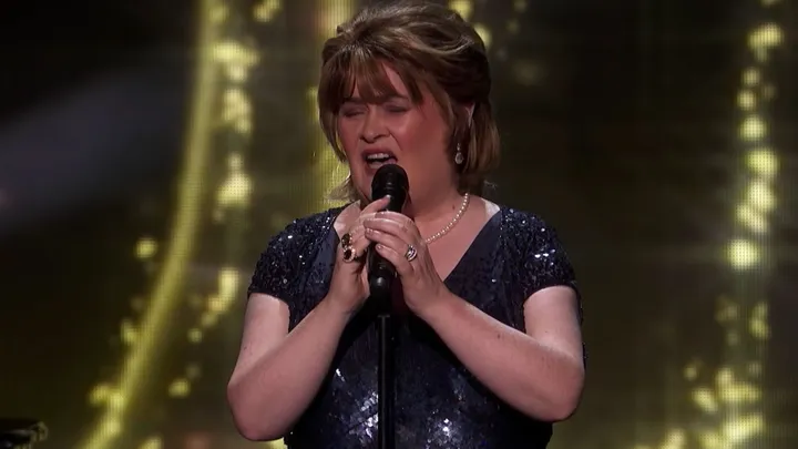Susan Boyle doet opnieuw mee aan AGT en haar auditie bezorgt je wederom kippenvel
