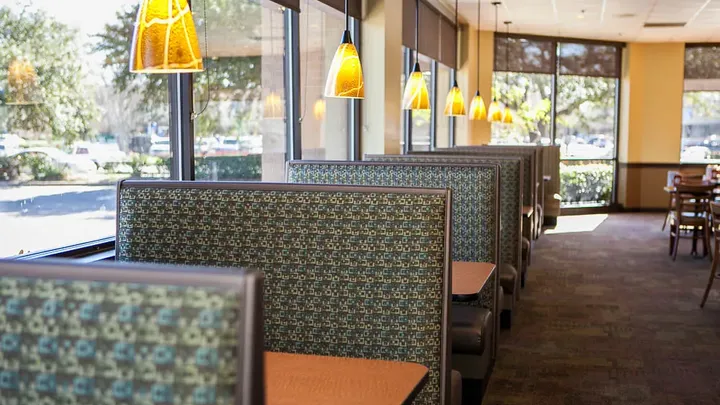 Waitress Serves Grumpy Old Man For 7 Years, Then Receives A Gift After He Passes Away