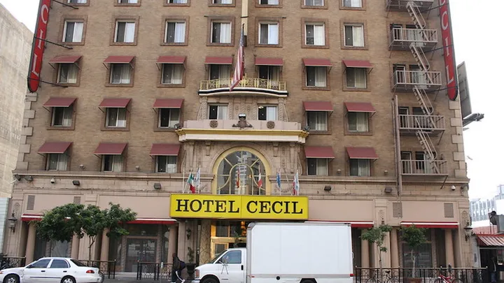 Asesinatos, cadáveres y actividad paranormal: bienvenidos al Hotel Cecil