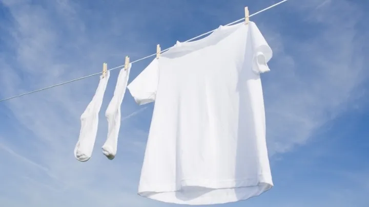 La manera para obtener almohadas realmente blancas. De hecho es así de fácil.
