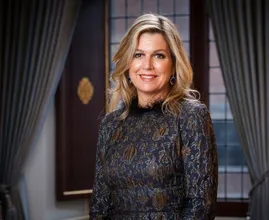 Volgens het internet lijkt koningin Máxima op deze BN'er