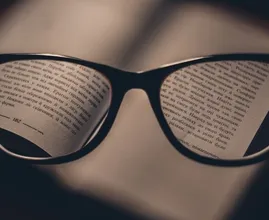 This is how to clean your glasses without scratching them