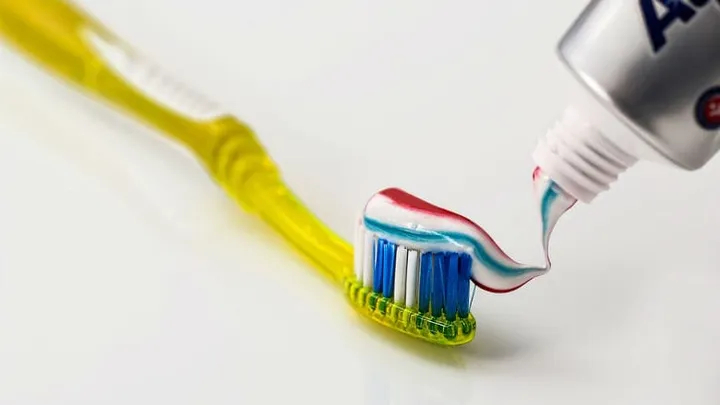 This is why you should always keep a tube of toothpaste in your kitchen!