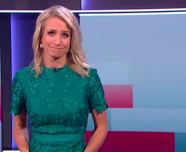 Dionne Stax neemt zichtbaar geëmotioneerd afscheid van NOS