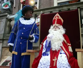 70-jarige Nederlandse man deelt kijk op Zwarte Piet en gaat viraal