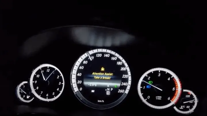 25 Funzionalità nascoste nelle auto che hai trascurato