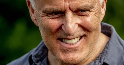 Misdaadjournalist Peter R. de Vries wordt weerman