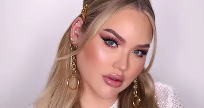 Ka-Ching! Zoveel verdient Nikkie de Jager met een Instagrampost