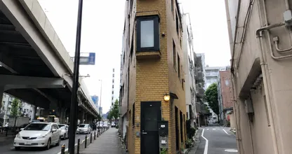 Student Lives In Japan’s Tiniest, $300 A Month, Apartment – And We Have Never Seen Anything Like It!