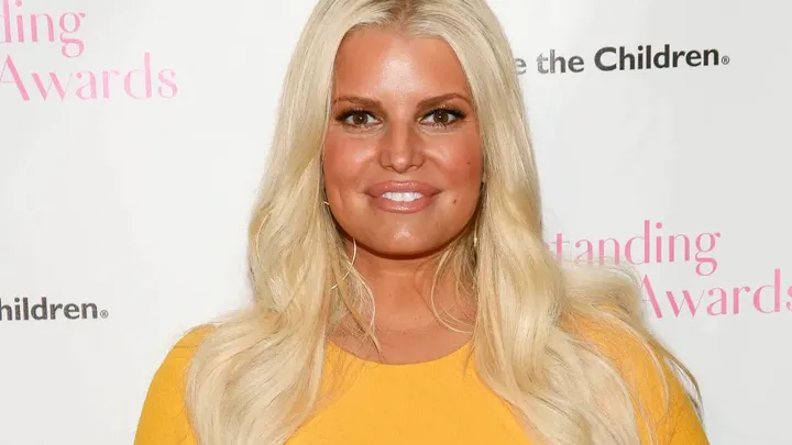 Wow - this is what Jessica Simpson looks like these days