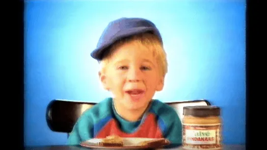 “Likkebaardendlekkerlessend…” Ken jij deze reclames van vroeger nog?