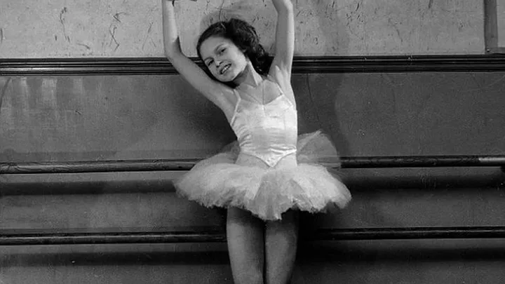 La vie de la belle Brigitte Bardot en images