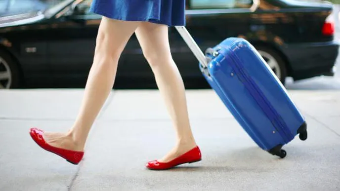 Dit is waarom je nóóit een bagagelabel aan je bagage moet hangen