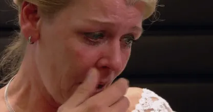 Sneu: aanstaande bruidegom peert 'm op het laatste moment in 'Married At First Sight'..