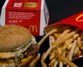 Feel like fast food? THESE McDonald's burgers contain the least amount of calories!