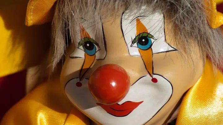 Hoe komt het toch dat we zo bang zijn voor clowns? Dít is het antwoord!