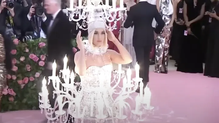 23 momentos vergonzosos de la alfombra roja que te harán temblar