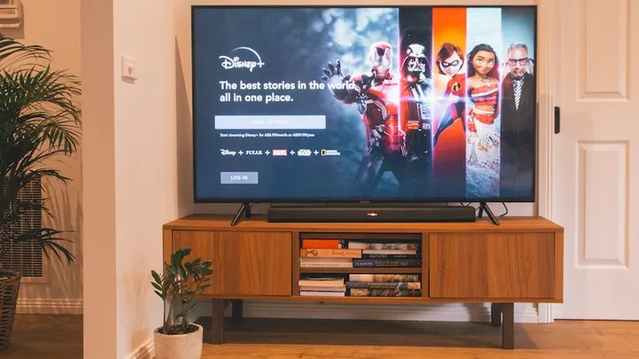Ook Disney+ wil een stokje steken voor het delen van accounts
