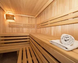 Zweten maar! Dit is waarom je juist met deze tropische temperaturen naar de sauna moet gaan