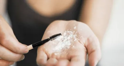 Do you want to make your eyelashes look fuller? We tried this trick and it really works!