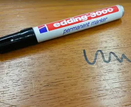 Zo verwijder je vlekken van permanent marker