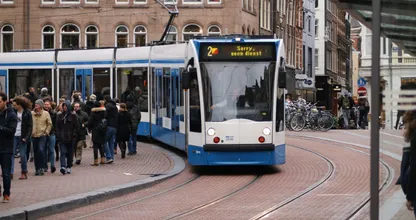 Weer wordt politie belemmerd door filmende omstanders bij reanimatie
