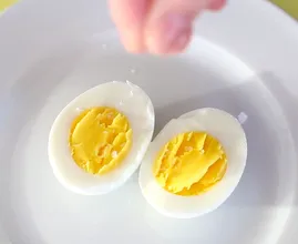 This is the best way to make a hard-boiled egg! It works every time!