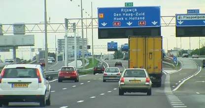 Rijkswaterstaat klaar met omwisselen snelheidsborden: op alle snelwegen 100 kilometer per uur