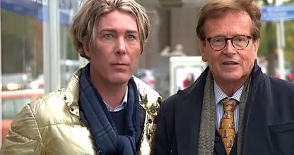 Interieurgoeroe Rogier Smit doet boekje open over zijn blonde lokken