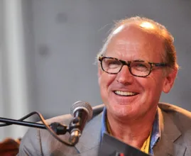 Dit is hoe de vrouw van ex-nieuwslezer Philip Freriks eruit ziet