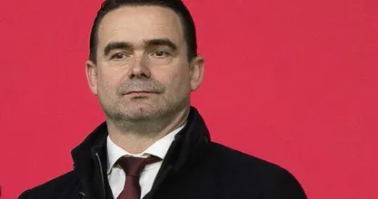 Ajax-leiding zou al jaren van wangedrag Overmars op de hoogte zijn